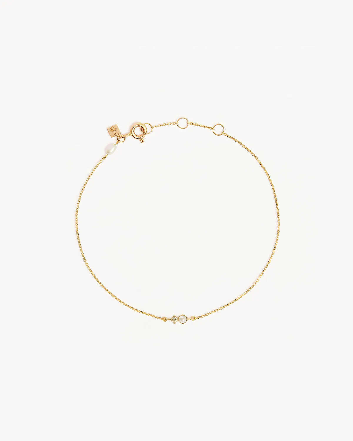 14k Solid Gold Magic Within Birthstone Diamond Bracelet - June - Freshwater Pearl