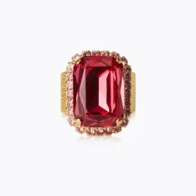 Lydia Cocktail Ring / Mulberry Red   light Rose